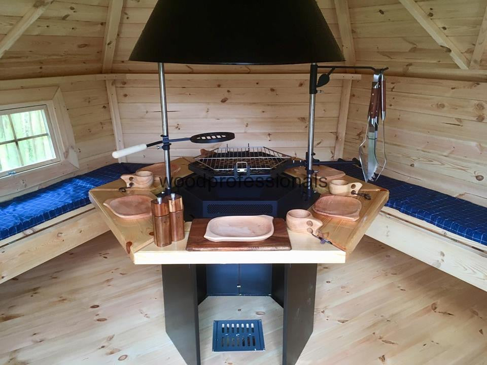 kota bbq log cabin hut